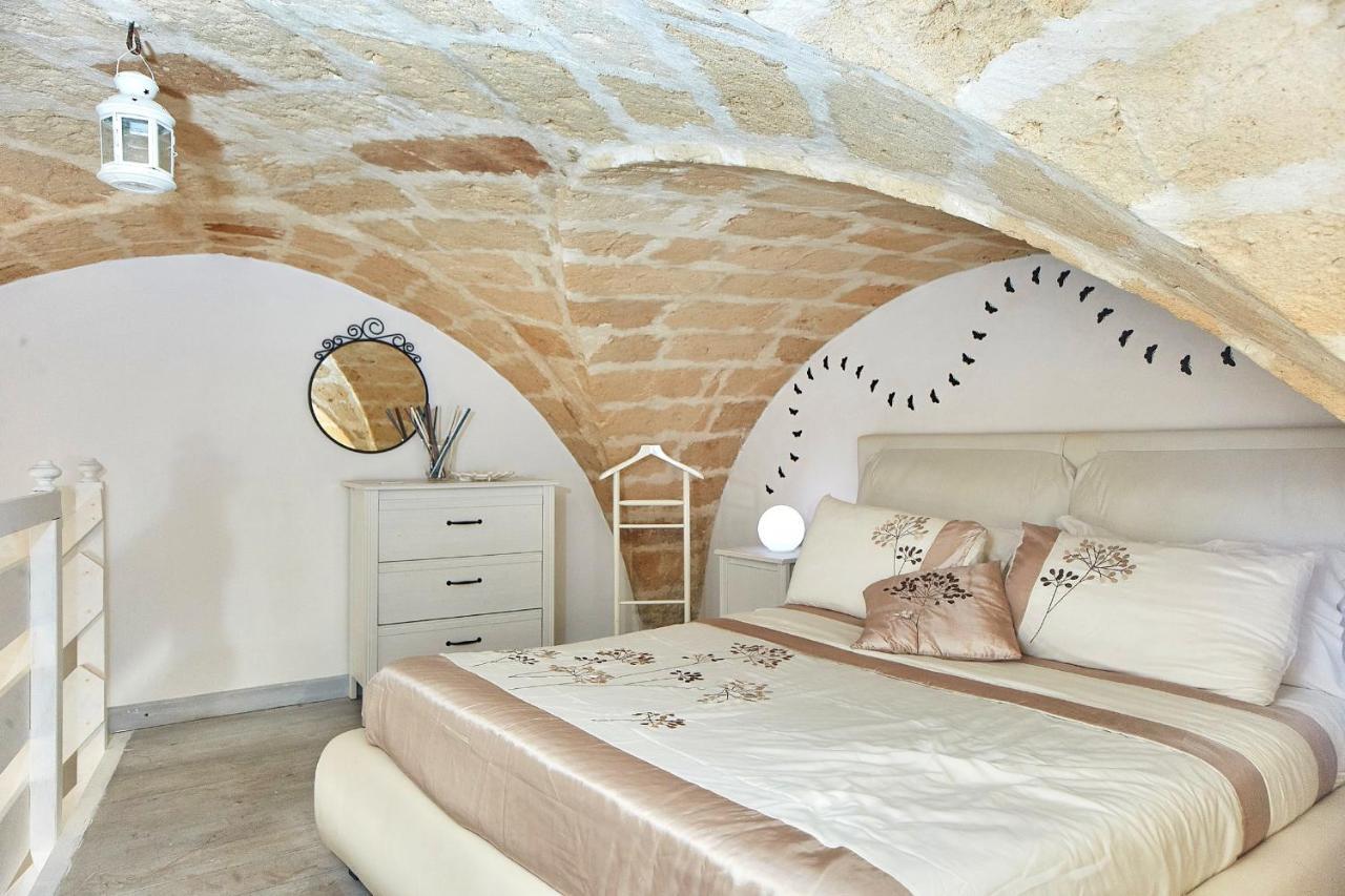 B&B Isola Dello Stampatore Lecce Bagian luar foto