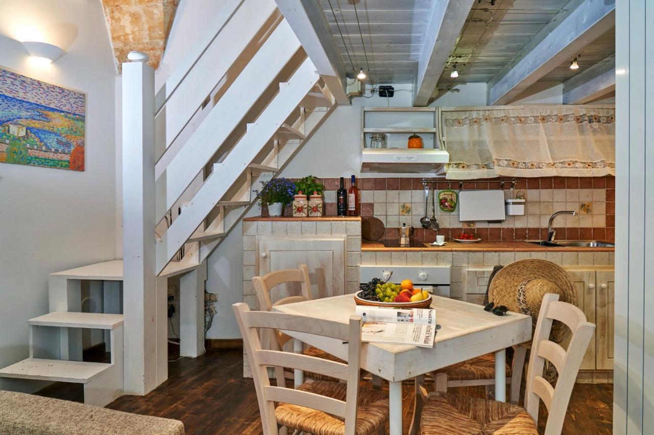 B&B Isola Dello Stampatore Lecce Bagian luar foto