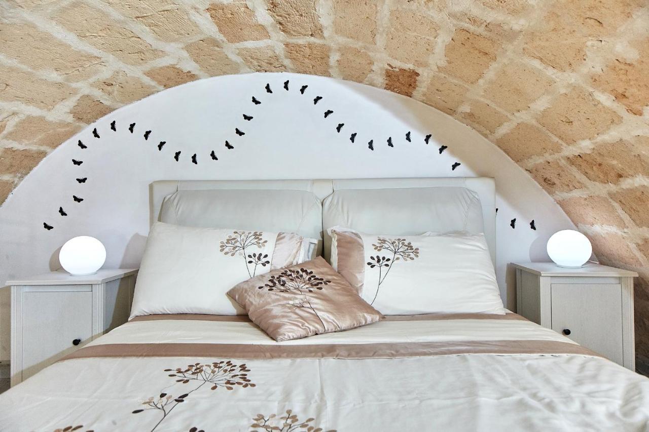 B&B Isola Dello Stampatore Lecce Bagian luar foto