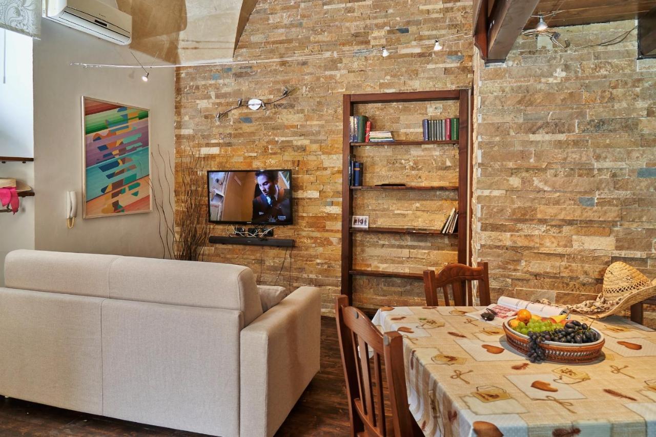 B&B Isola Dello Stampatore Lecce Bagian luar foto