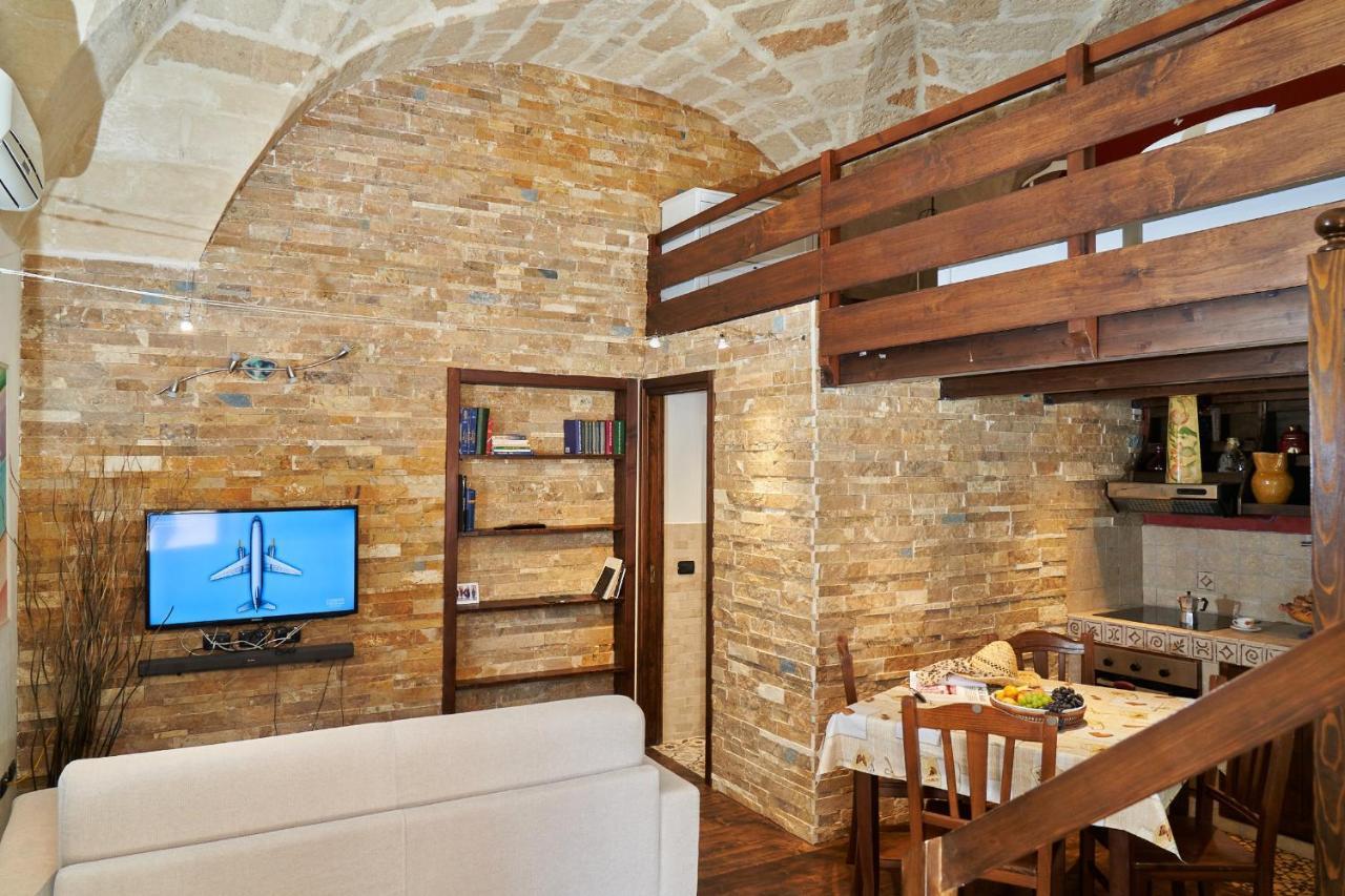 B&B Isola Dello Stampatore Lecce Bagian luar foto