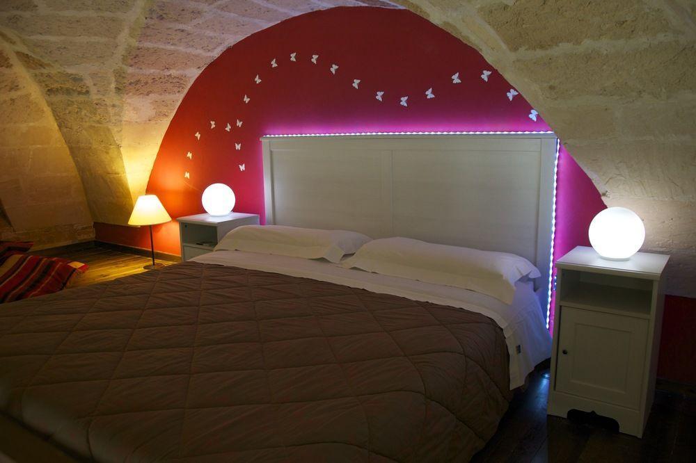 B&B Isola Dello Stampatore Lecce Bagian luar foto