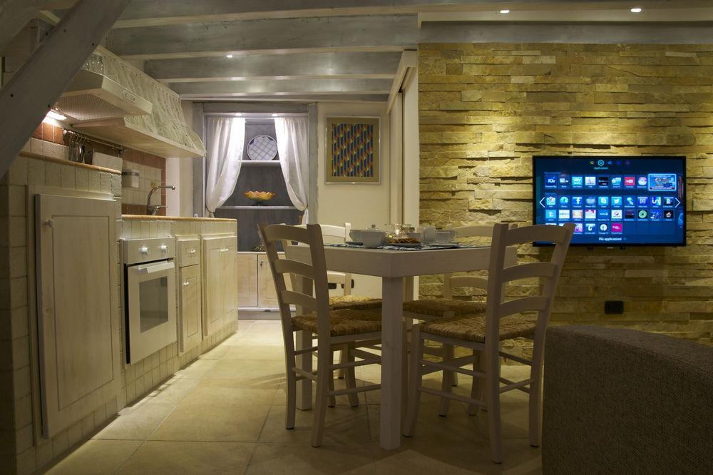 B&B Isola Dello Stampatore Lecce Bagian luar foto