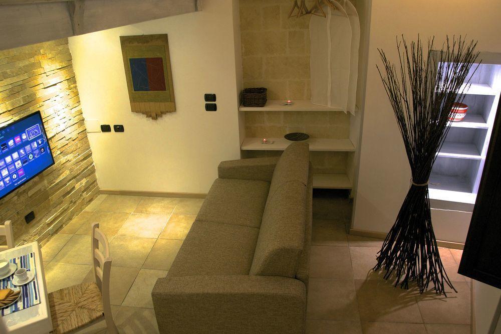 B&B Isola Dello Stampatore Lecce Bagian luar foto