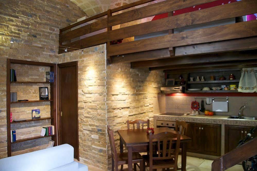 B&B Isola Dello Stampatore Lecce Bagian luar foto